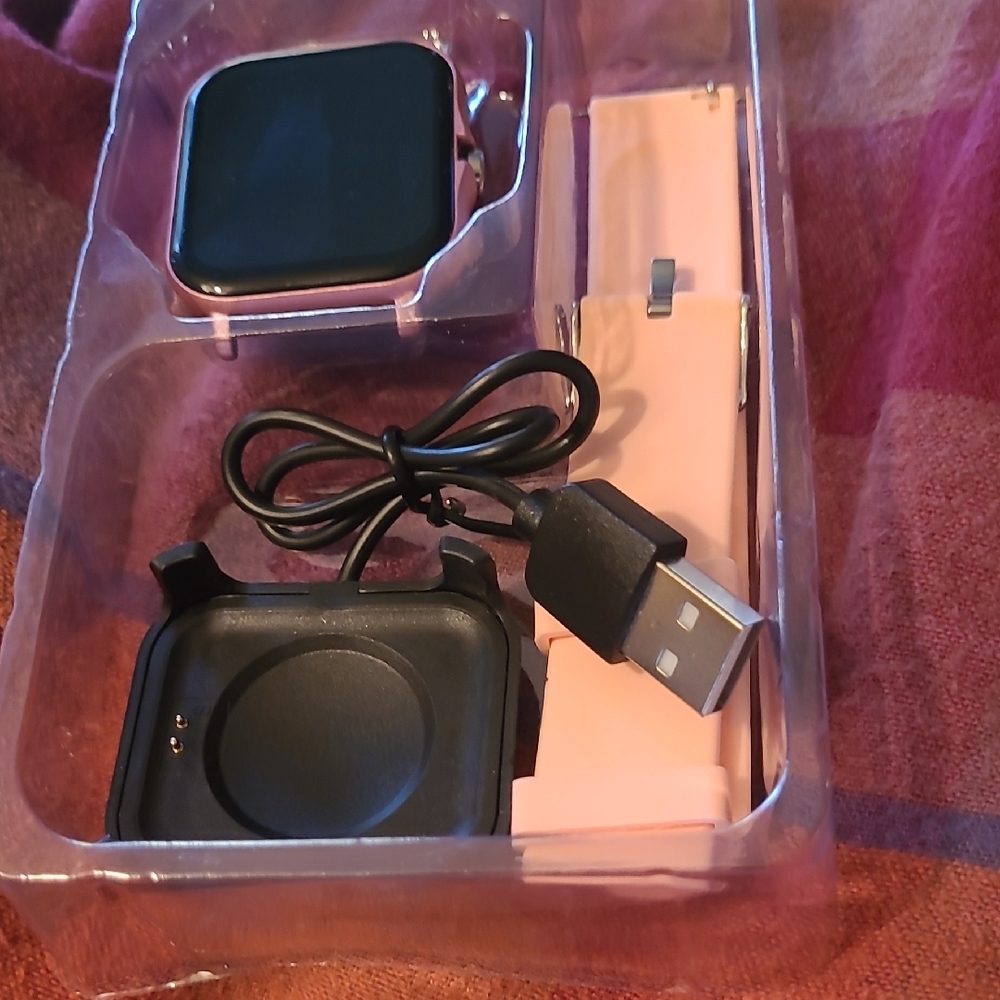 Pink Smartwatch - Picture 2 of 11